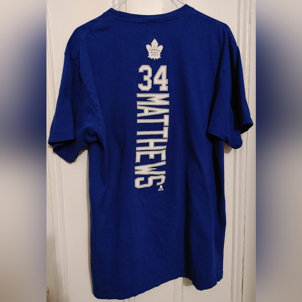 Auston Matthews #34 Toronto Maple Leafs Official NHL shirt hockey 🏑 🏒 medium
